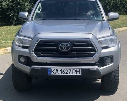 Серый Тойота Такома, объемом двигателя 3.46 л и пробегом 226 тыс. км за 18500 $, фото 8 на Automoto.ua