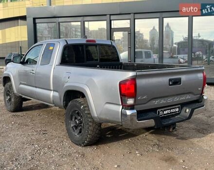 Серый Тойота Такома, объемом двигателя 3.46 л и пробегом 227 тыс. км за 18790 $, фото 3 на Automoto.ua