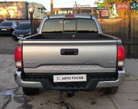 Серый Тойота Такома, объемом двигателя 3.46 л и пробегом 227 тыс. км за 18990 $, фото 5 на Automoto.ua