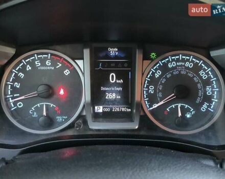 Серый Тойота Такома, объемом двигателя 3.46 л и пробегом 227 тыс. км за 18990 $, фото 15 на Automoto.ua