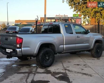 Серый Тойота Такома, объемом двигателя 3.46 л и пробегом 227 тыс. км за 18990 $, фото 6 на Automoto.ua