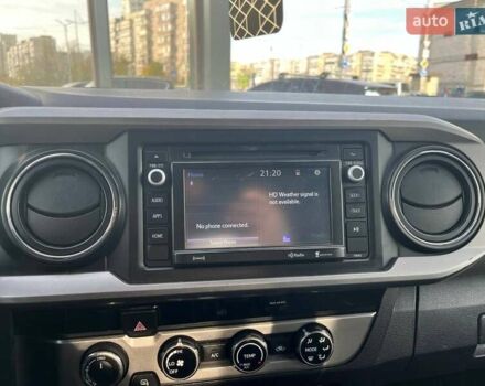 Серый Тойота Такома, объемом двигателя 3.46 л и пробегом 227 тыс. км за 18790 $, фото 19 на Automoto.ua