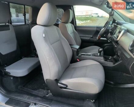 Серый Тойота Такома, объемом двигателя 3.46 л и пробегом 227 тыс. км за 18990 $, фото 12 на Automoto.ua