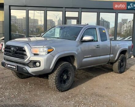 Серый Тойота Такома, объемом двигателя 3.46 л и пробегом 227 тыс. км за 18790 $, фото 2 на Automoto.ua