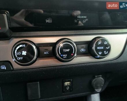 Серый Тойота Такома, объемом двигателя 3.46 л и пробегом 227 тыс. км за 18990 $, фото 18 на Automoto.ua