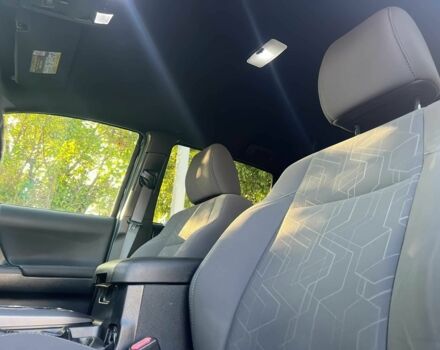 Серый Тойота Такома, объемом двигателя 3.5 л и пробегом 32 тыс. км за 25000 $, фото 8 на Automoto.ua