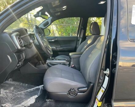 Серый Тойота Такома, объемом двигателя 3.5 л и пробегом 32 тыс. км за 25000 $, фото 6 на Automoto.ua