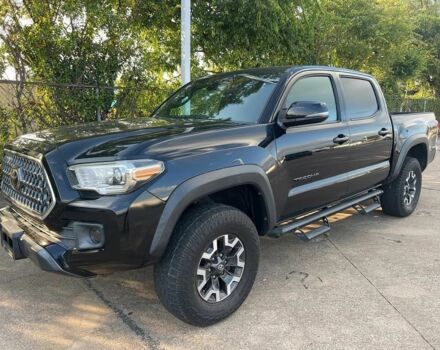 Серый Тойота Такома, объемом двигателя 3.5 л и пробегом 32 тыс. км за 25000 $, фото 2 на Automoto.ua