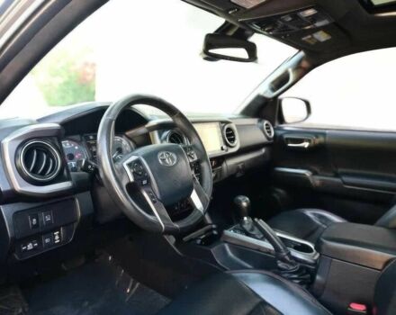 Серый Тойота Такома, объемом двигателя 3.5 л и пробегом 31 тыс. км за 19000 $, фото 7 на Automoto.ua