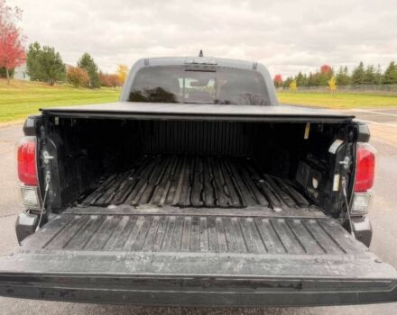 Серый Тойота Такома, объемом двигателя 3.5 л и пробегом 10 тыс. км за 23000 $, фото 4 на Automoto.ua