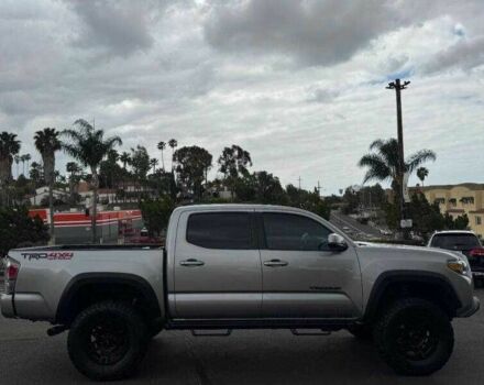 Серый Тойота Такома, объемом двигателя 3.5 л и пробегом 60 тыс. км за 11300 $, фото 5 на Automoto.ua