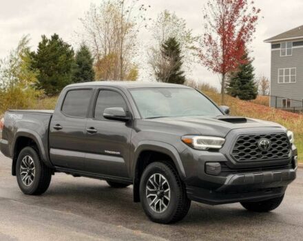 Серый Тойота Такома, объемом двигателя 3.5 л и пробегом 10 тыс. км за 23000 $, фото 2 на Automoto.ua