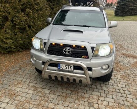 Серый Тойота Такома, объемом двигателя 4 л и пробегом 227 тыс. км за 4506 $, фото 1 на Automoto.ua