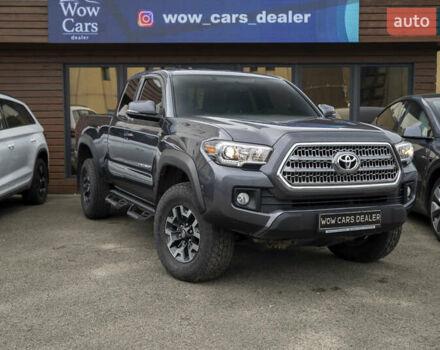 Серый Тойота Такома, объемом двигателя 3.46 л и пробегом 55 тыс. км за 24900 $, фото 1 на Automoto.ua
