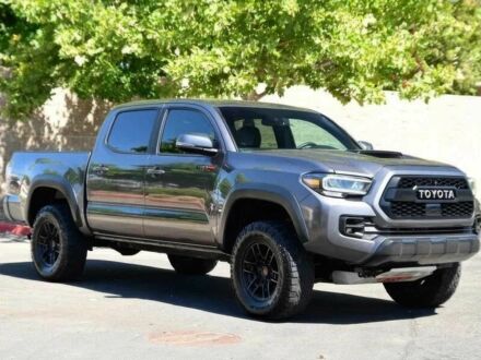 Серый Тойота Такома, объемом двигателя 3.5 л и пробегом 31 тыс. км за 19000 $, фото 1 на Automoto.ua