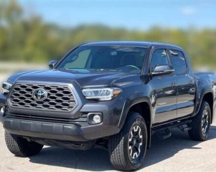 Серый Тойота Такома, объемом двигателя 3.5 л и пробегом 22 тыс. км за 35000 $, фото 1 на Automoto.ua