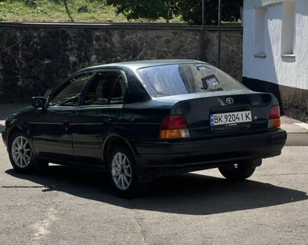 Зеленый Тойота Терцел, объемом двигателя 1.3 л и пробегом 130 тыс. км за 1550 $, фото 2 на Automoto.ua