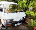 Белый Тойота Таун Айс, объемом двигателя 16 л и пробегом 148 тыс. км за 1600 $, фото 1 на Automoto.ua