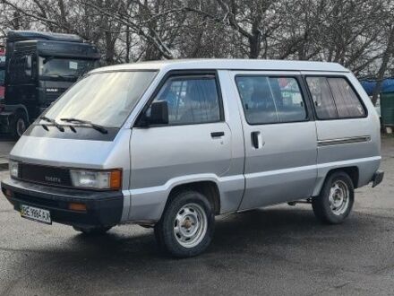 Тойота Таун Айс 1986 у Миколаєві на Automoto.ua Сірий Тойота Таун Айс, об'ємом двигуна 0 л та пробігом 141 тис. км за 2000 $, фото 1 на Automoto.ua