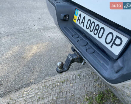 Білий Тойота Тундра, об'ємом двигуна 4.7 л та пробігом 157 тис. км за 16300 $, фото 4 на Automoto.ua