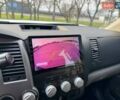Белый Тойота Тундра, объемом двигателя 5.66 л и пробегом 150 тыс. км за 25000 $, фото 9 на Automoto.ua