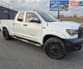Белый Тойота Тундра, объемом двигателя 5.66 л и пробегом 150 тыс. км за 25000 $, фото 3 на Automoto.ua