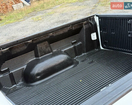 Белый Тойота Тундра, объемом двигателя 4.7 л и пробегом 120 тыс. км за 31500 $, фото 19 на Automoto.ua