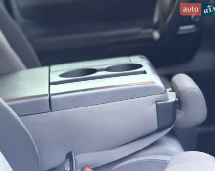 Белый Тойота Тундра, объемом двигателя 4.7 л и пробегом 120 тыс. км за 31500 $, фото 15 на Automoto.ua