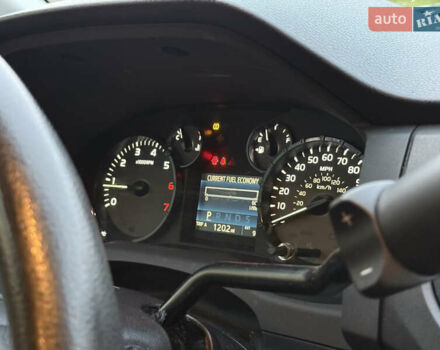 Белый Тойота Тундра, объемом двигателя 4.7 л и пробегом 120 тыс. км за 31500 $, фото 24 на Automoto.ua