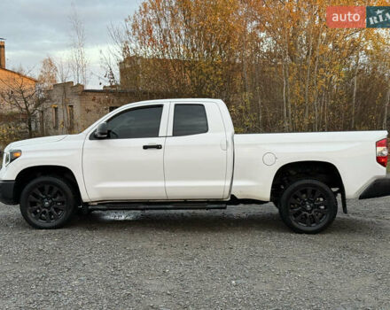 Белый Тойота Тундра, объемом двигателя 4.7 л и пробегом 120 тыс. км за 31500 $, фото 21 на Automoto.ua