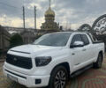 Білий Тойота Тундра, об'ємом двигуна 5.66 л та пробігом 8 тис. км за 52000 $, фото 4 на Automoto.ua