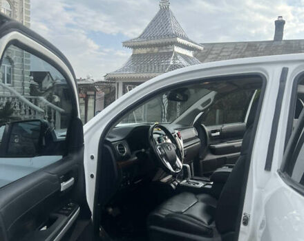 Білий Тойота Тундра, об'ємом двигуна 5.66 л та пробігом 8 тис. км за 52000 $, фото 30 на Automoto.ua