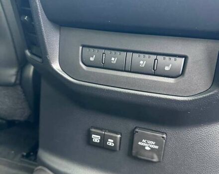 Белый Тойота Тундра, объемом двигателя 3.45 л и пробегом 40 тыс. км за 92500 $, фото 29 на Automoto.ua