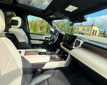 Белый Тойота Тундра, объемом двигателя 3.45 л и пробегом 40 тыс. км за 92500 $, фото 25 на Automoto.ua