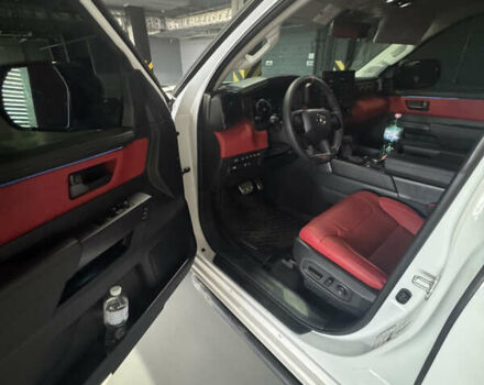 Белый Тойота Тундра, объемом двигателя 3.45 л и пробегом 4 тыс. км за 84848 $, фото 11 на Automoto.ua