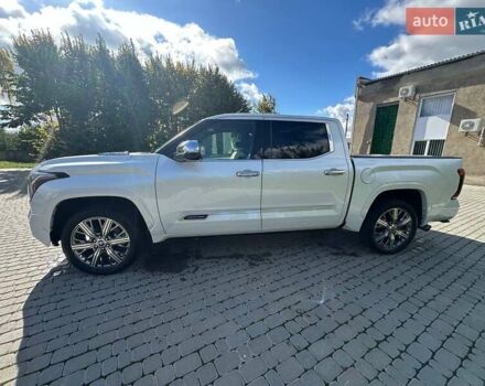 Белый Тойота Тундра, объемом двигателя 3.45 л и пробегом 40 тыс. км за 92500 $, фото 5 на Automoto.ua