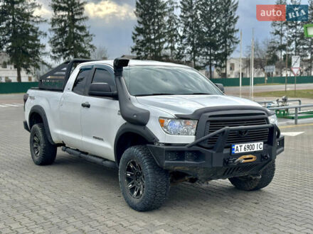 Тойота Тундра 2011 у Коломые на Automoto.ua Білий Тойота Тундра, об'ємом двигуна 4.6 л та пробігом 170 тис. км за 30000 $, фото 1 на Automoto.ua
