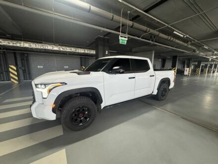Тойота Тундра 2023 у Дніпро (Дніпропетровську) на Automoto.ua Білий Тойота Тундра, об'ємом двигуна 3.4 л та пробігом 8 тис. км за 99999 $, фото 1 на Automoto.ua