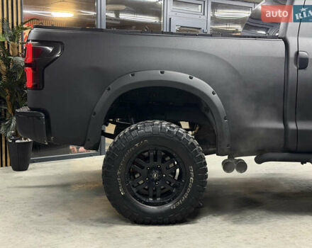 Черный Тойота Тундра, объемом двигателя 5.7 л и пробегом 158 тыс. км за 19900 $, фото 17 на Automoto.ua