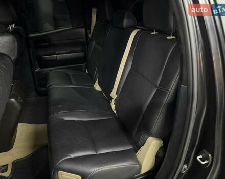 Черный Тойота Тундра, объемом двигателя 5.7 л и пробегом 158 тыс. км за 19900 $, фото 21 на Automoto.ua