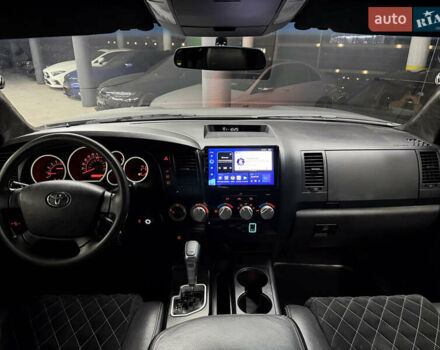 Черный Тойота Тундра, объемом двигателя 5.7 л и пробегом 158 тыс. км за 19900 $, фото 25 на Automoto.ua