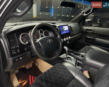 Черный Тойота Тундра, объемом двигателя 5.7 л и пробегом 158 тыс. км за 19900 $, фото 19 на Automoto.ua