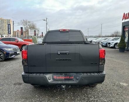 Чорний Тойота Тундра, об'ємом двигуна 5.66 л та пробігом 117 тис. км за 29000 $, фото 14 на Automoto.ua