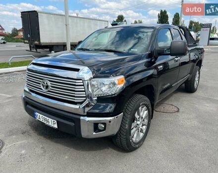Черный Тойота Тундра, объемом двигателя 5.7 л и пробегом 144 тыс. км за 31000 $, фото 1 на Automoto.ua