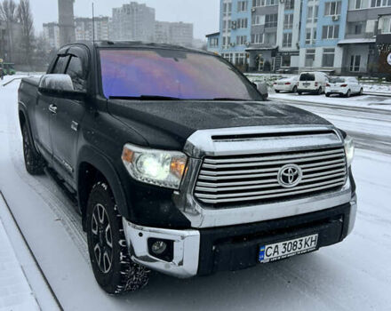 Черный Тойота Тундра, объемом двигателя 5.66 л и пробегом 190 тыс. км за 27500 $, фото 2 на Automoto.ua