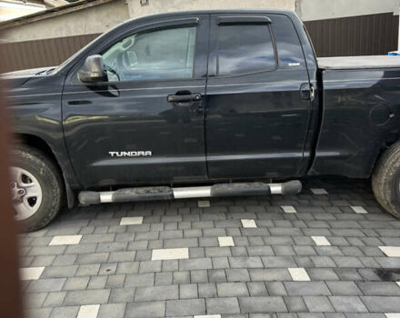 Черный Тойота Тундра, объемом двигателя 4.6 л и пробегом 38 тыс. км за 30000 $, фото 1 на Automoto.ua