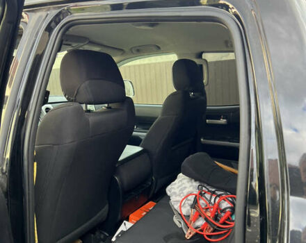 Черный Тойота Тундра, объемом двигателя 4.6 л и пробегом 38 тыс. км за 30000 $, фото 4 на Automoto.ua