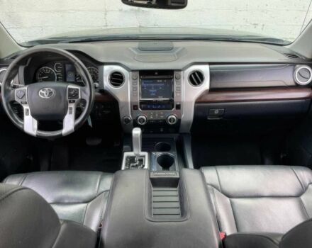 Черный Тойота Тундра, объемом двигателя 5.7 л и пробегом 44 тыс. км за 16700 $, фото 8 на Automoto.ua