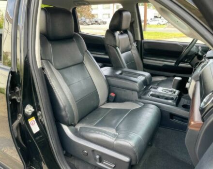 Черный Тойота Тундра, объемом двигателя 5.7 л и пробегом 44 тыс. км за 16700 $, фото 10 на Automoto.ua