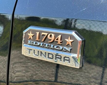 Чорний Тойота Тундра, об'ємом двигуна 0.57 л та пробігом 33 тис. км за 61500 $, фото 7 на Automoto.ua